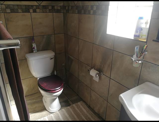 3 BEDROOM TOWNHOUSE FOR SALE IN CASHAN